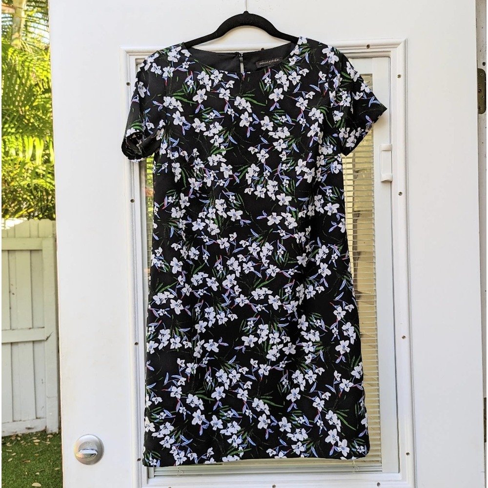 Banana Republic cap sleeve black lined dress, size 2